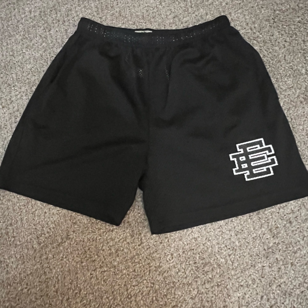 Eric Emanuel shorts Sz L black